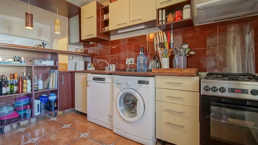 De vanzare 4 camere Racadau-zona Parcul Trandafirilor - 35