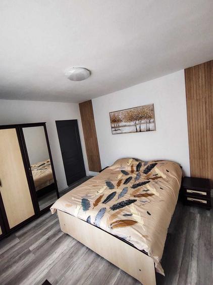 Apartament cu 2 camere decomandat în Grădiște