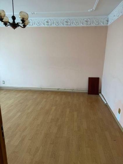 Apartament 4 camere decomandate zona Inel 2 - 7