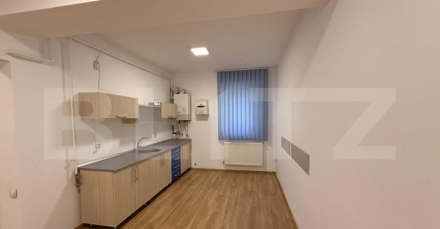 Apartament 3 camere parter, 97 mp utili, zona FORD Ferval - 5