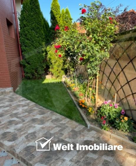 Casa tip duplex de vanzare in Floreti, zona linistita, drum privat de acces