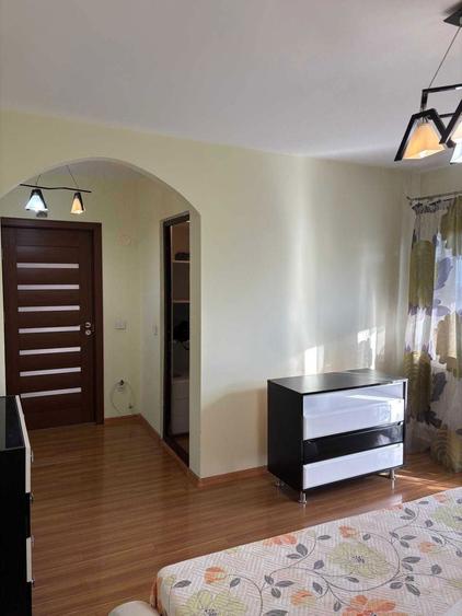 Casa spatioasa cu curte mare, 4 dormitoare, Banesti, Prahova zona linistita - 2