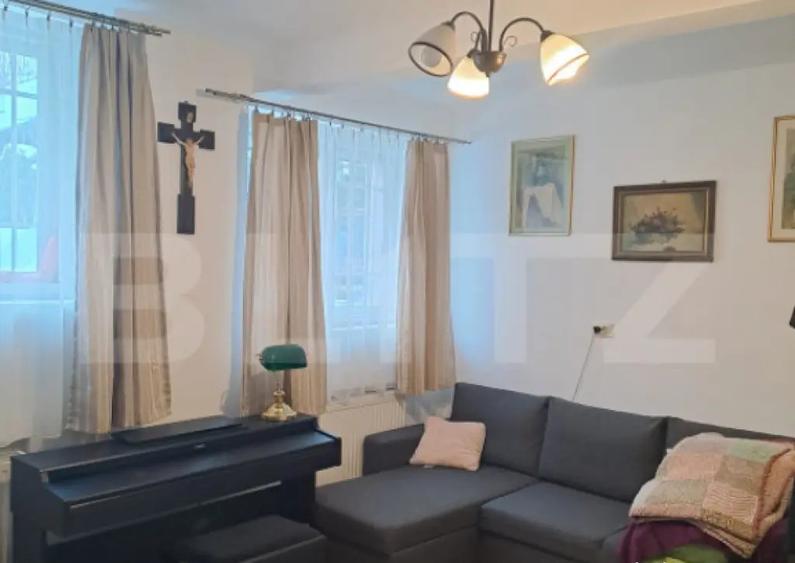 Apartament 2 camere la casa cu curte comuna ?i parcare, G - 11