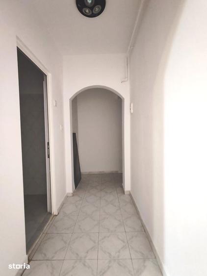 Apartamnent 2 camere Trivale, etaj 3/4, balcon - 8