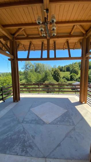 Proprietate mare langa Campina ideala pentru pensiune / retreat / centru disponibila in regim chirie + investitie - 1