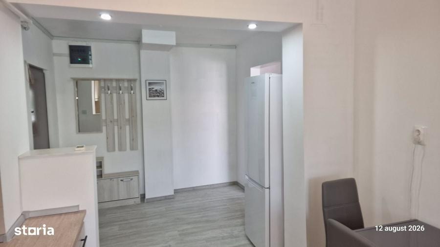 Apartament cu 2 camere decomandat în Exterior Vest