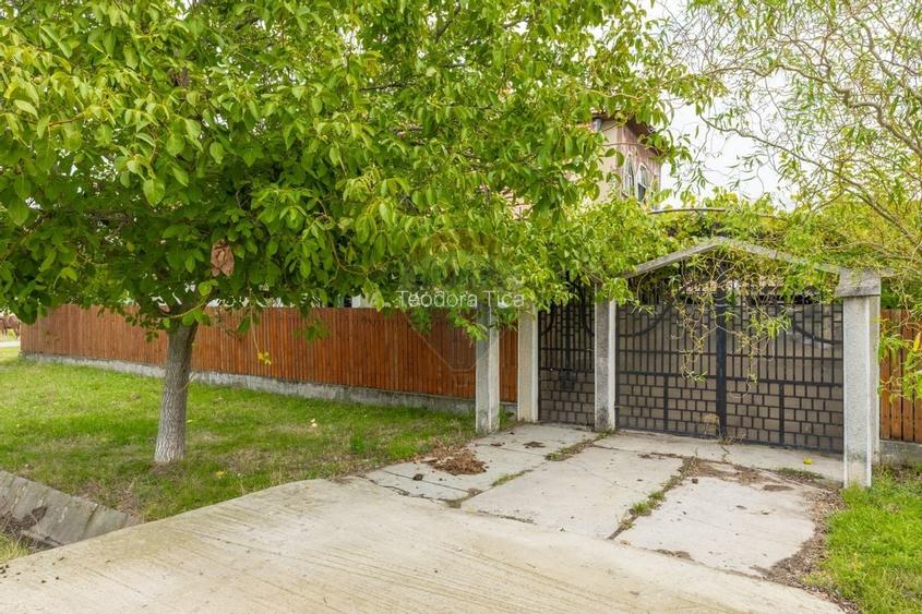 Casa spatioasa in Pancota ideala pentru doua familii Casa spatioasa in Pancota ideala pentru doua familii