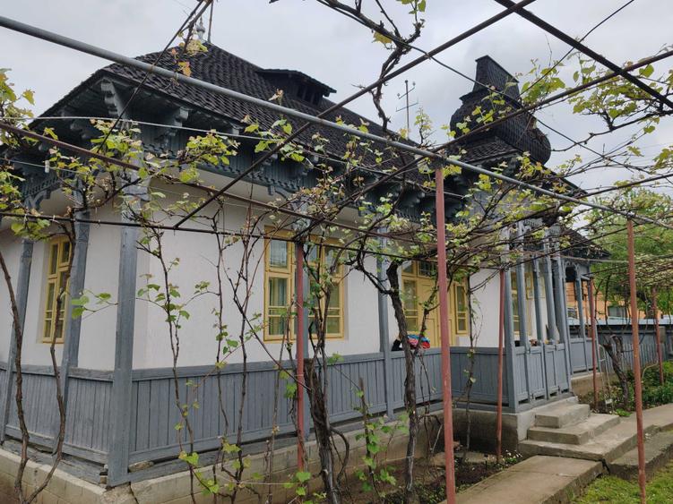 Vand casa batraneasca Razboieni jud. Neamt - 7