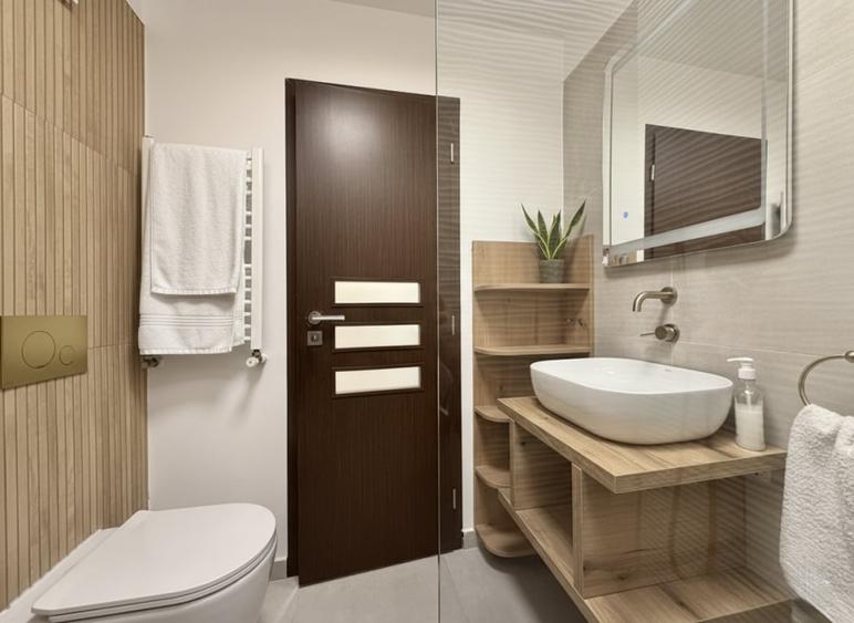 2 camere decomandat / Faleza Nord/ boxǎ /  parcare - 6