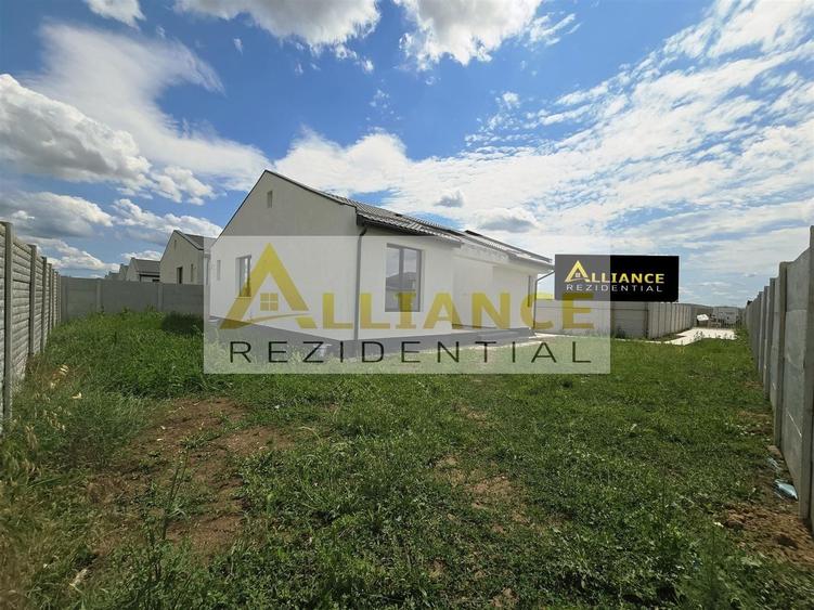 Casă cu 4 camere cu Canalizare în Berceni