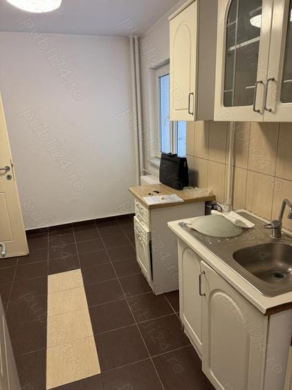 Inchiriez apartament 2 camere Pia?a Romana PARTICULAR - 6