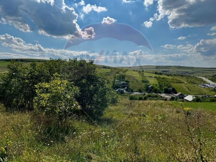 Teren de vânzare – 2.900 mp, Dezmir | Acces la două străzi, Comision 0 - 1