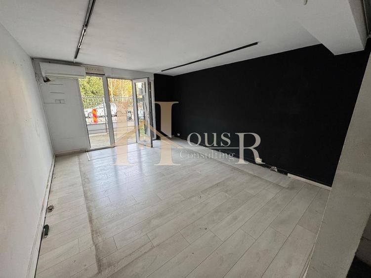 In Complex.Ideal pentru magazin GSM.Pozitie Excelenta! - 2