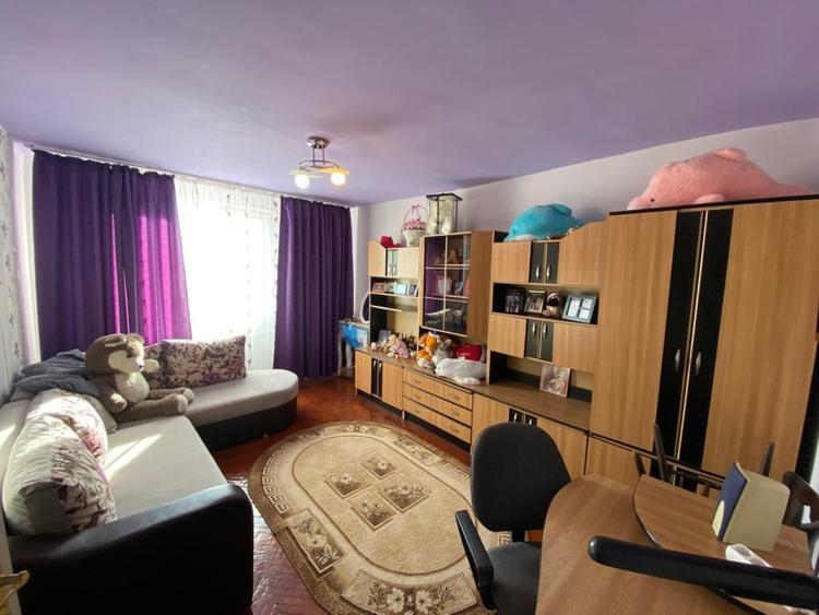 Apartament cu 3 camere 70 mp zona Independentei - 7