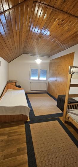 Ciorogarla-casa Sp+ P+M, garaj 2 loc+pod locuibil si casa oaspeti, teren=1097mp - 6