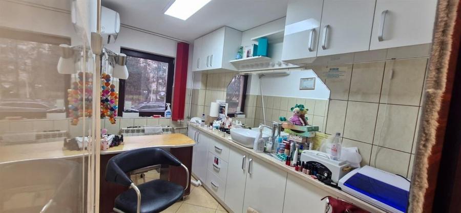 RECO Apartament 2 camere, spatiu comercial, salon, birou, cabinet, in Oradea zon - 4