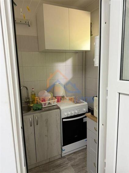 Garsoniera de vanzare, zona Salajan - 7