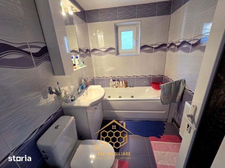 Apartament cu 3 camere in zona centrala - Filiasi - 15