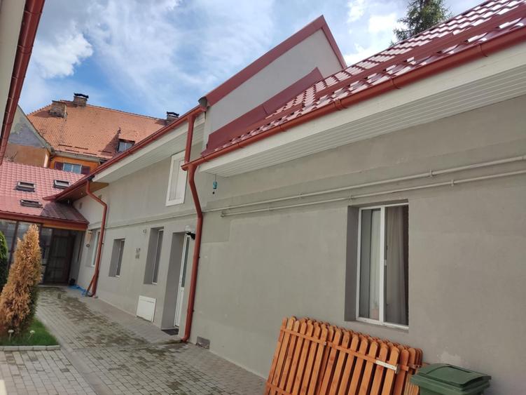 Casa singur curte  Brasov centru - 9