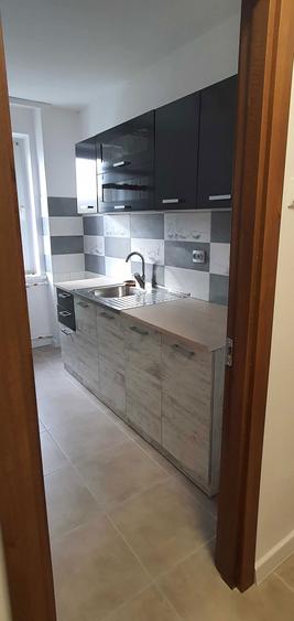 Propietar inchiriez apartament Brazda lui Novac et. 4/4 - 3