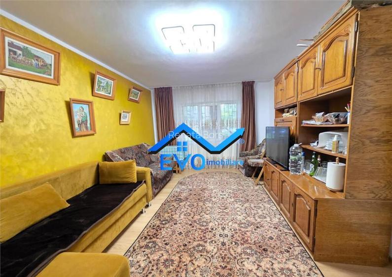 Apartament cu 3 camere, decomandat, parter, zona Frumoasa , Apartament cu 3 camere, decomandat, parter, zona Frumoasa ,