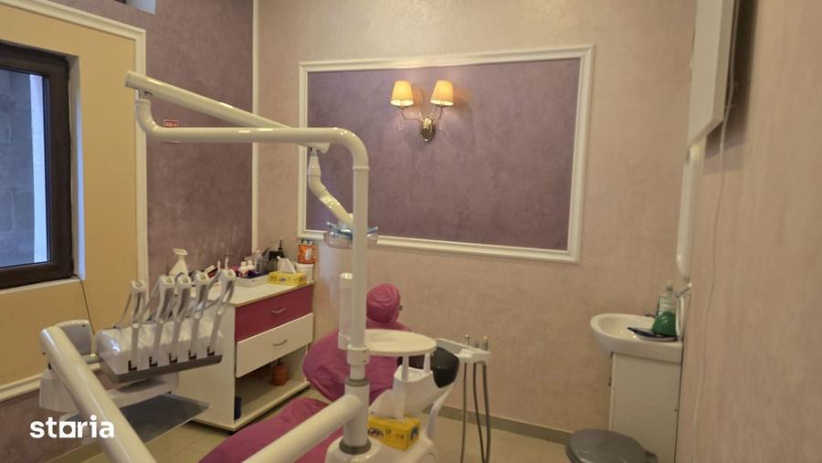 Inchiriez spa?iu comercial Tuzla - 2