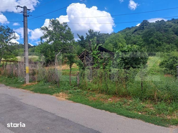 Teren de 3484 mp, în Răzvad