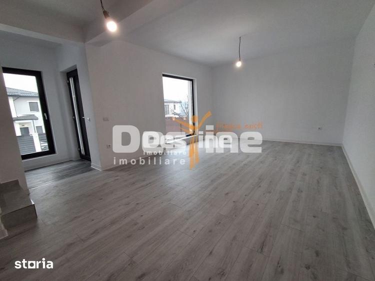 Casă cu 4 camere cu Teren 325 Mp în Miroslava