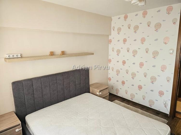 Apartament cu 2 camere decomandat, mobilat în Dorobanți