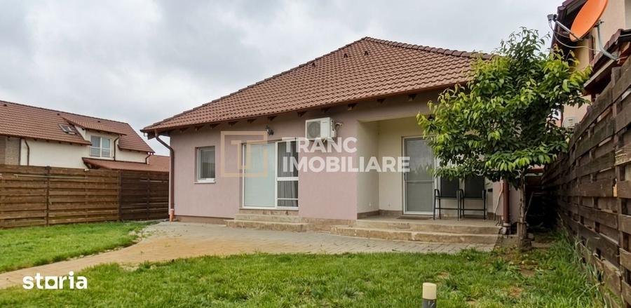 Casă cu 3 camere semidecomandat cu Teren 433 Mp în Vladimirescu