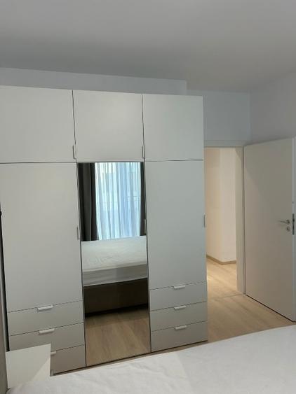Apartament cu 3 camere decomandat, mobilat în Pantelimon