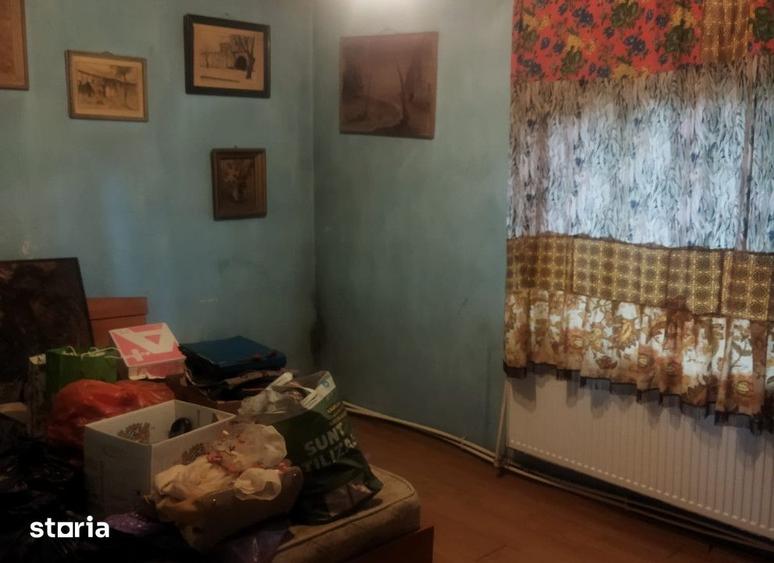 Casă cu 5 camere cu Canalizare în Păcurari