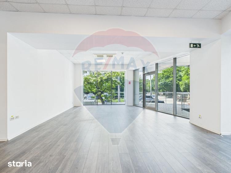 Spațiu comercial, de 266 mp, în Băneasa