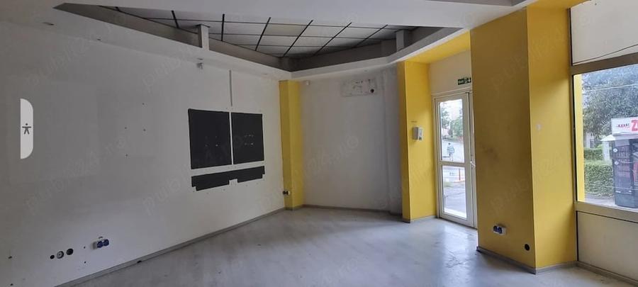 Spațiu comercial, de 80 mp, în Eremia
