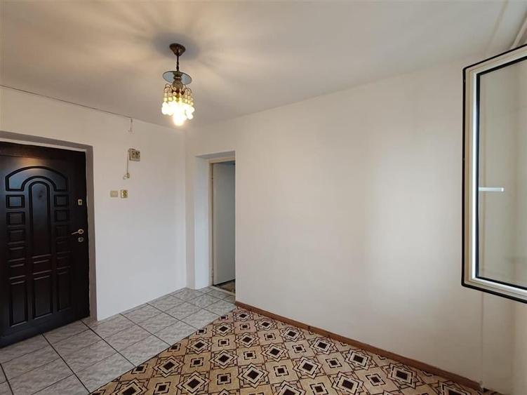 Camera de vanzare, zona Bartolomeu (comision 0%) - 2