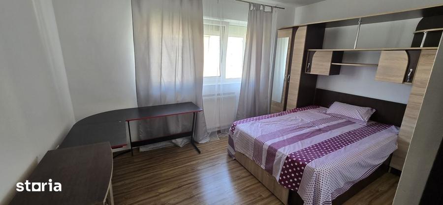 Apartament cu 2 camere semidecomandat în Micro 11