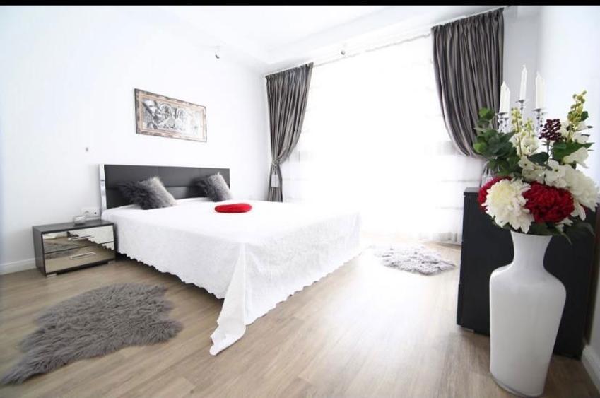 Vand Apartament 2 camere la parter cu gradina si terasa. Pipera-Cosmopolis - 2