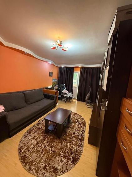 Apartament 2 camere de vanzare in Drumul Taberei - 1