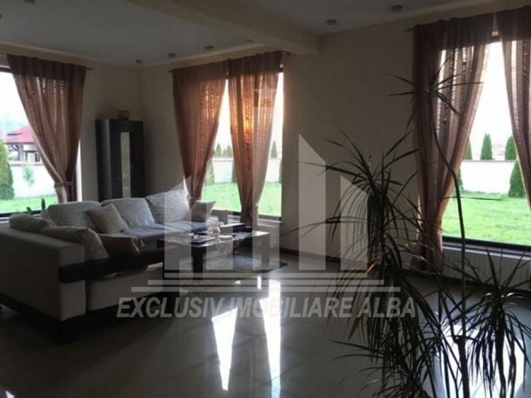 Casa individuala | 400 mp | 2700 mp teren | Alba-Micesti - 2