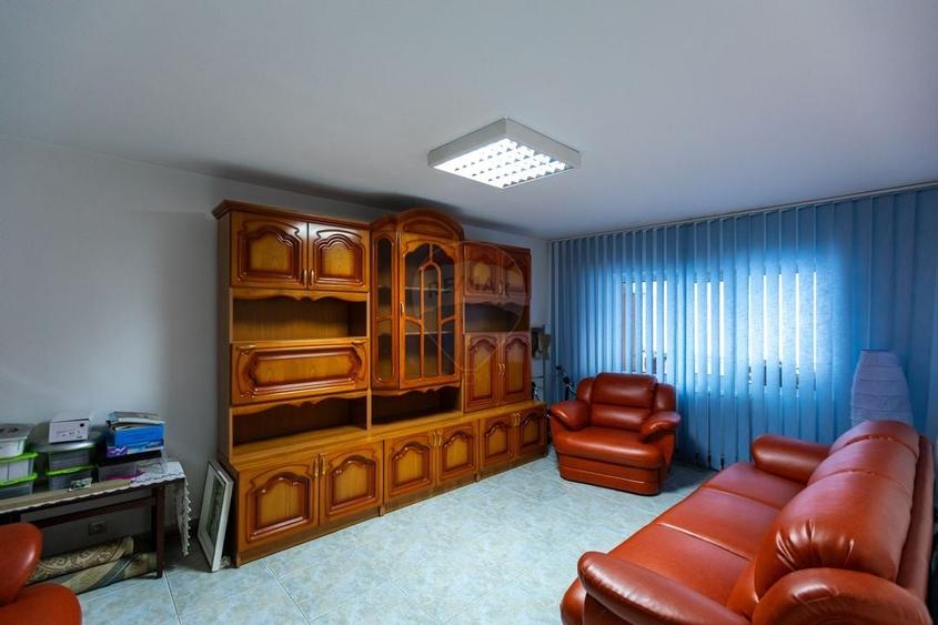 Spatiu comercial/ cabinet medical/ birouri, de vanzare,str. Valea Alba - 8