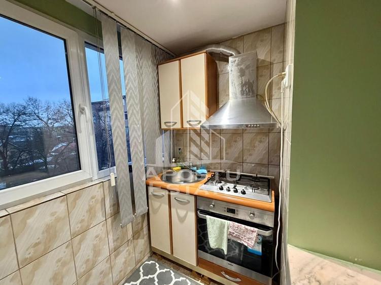 Apartament 3 camere, 70 mp, decomandat, AC, zona Girocului - 10