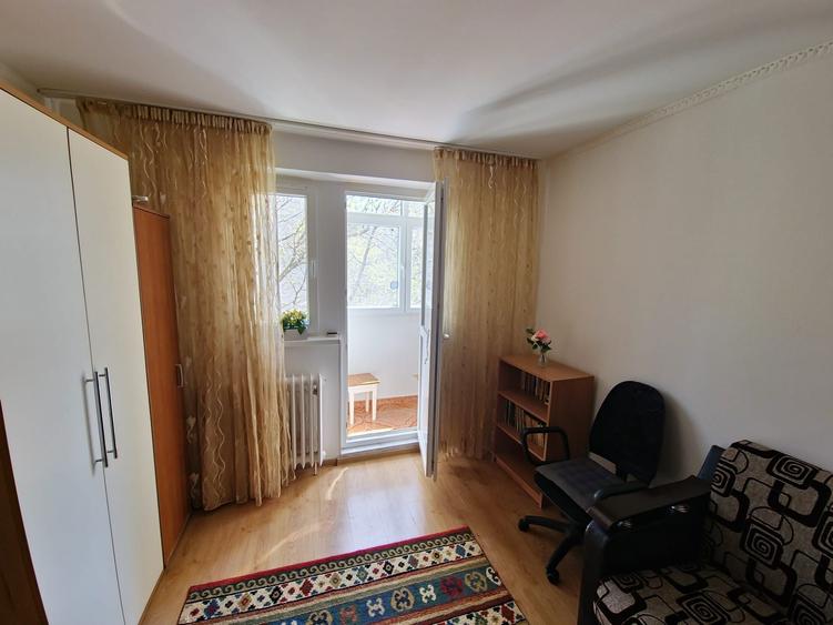 Inchiriez apartament 2 camere Foarte frumos Spatios , Super Pret !! - 8