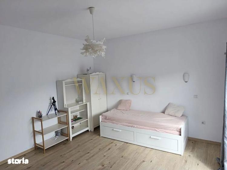 Casa Moderna / Tip Duplex / Zona Vivo - 8