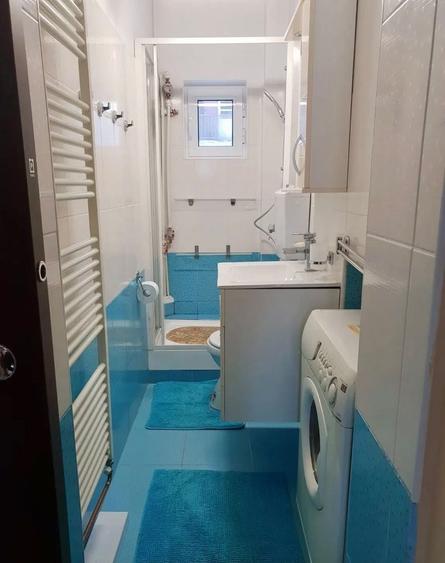 Apartament cu 3 camere decomandat în 1 Mai