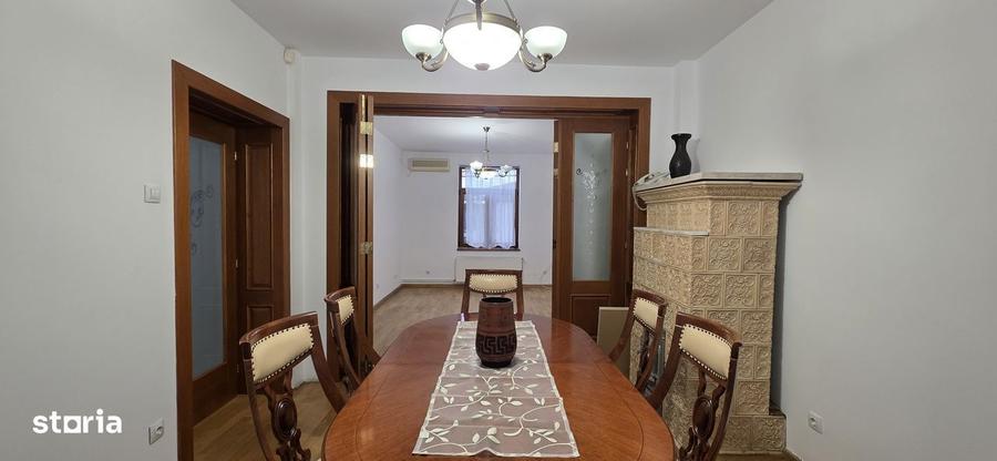 Vila 150mp utili, zona centrala si linistita, ideal birou sau locuinta - 1