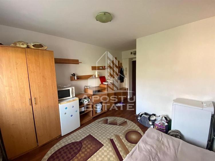 Garsoniera, bloc de apartamente anvelopat,  investitie, zona Girocului - 5