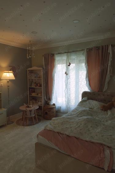 Casa cu piscina in Zavoi - 2