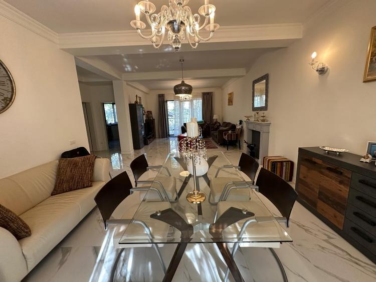 Vila Individuala 5 Camere Otopeni Terasa Parcare Curte Generoasa - 3