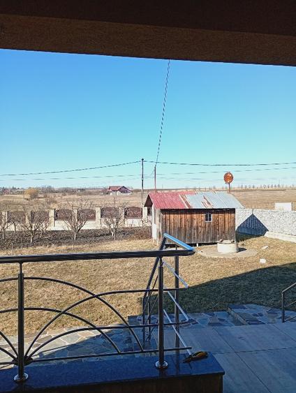 Vilă Spațioasă (228 mp) – Finisaje Premium din Lemn Masiv & stucco - 4