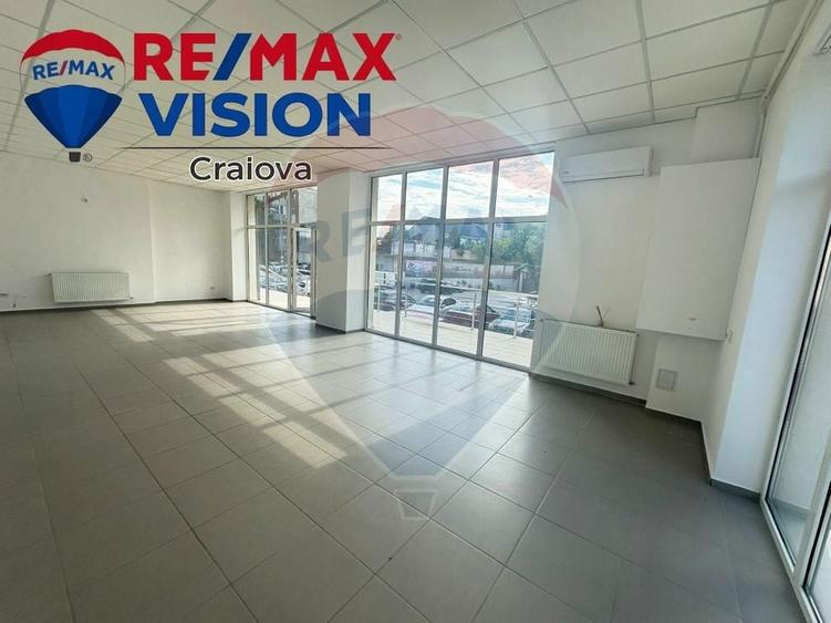 Spațiu comercial de inchiriat Zona 1 Mai - 1